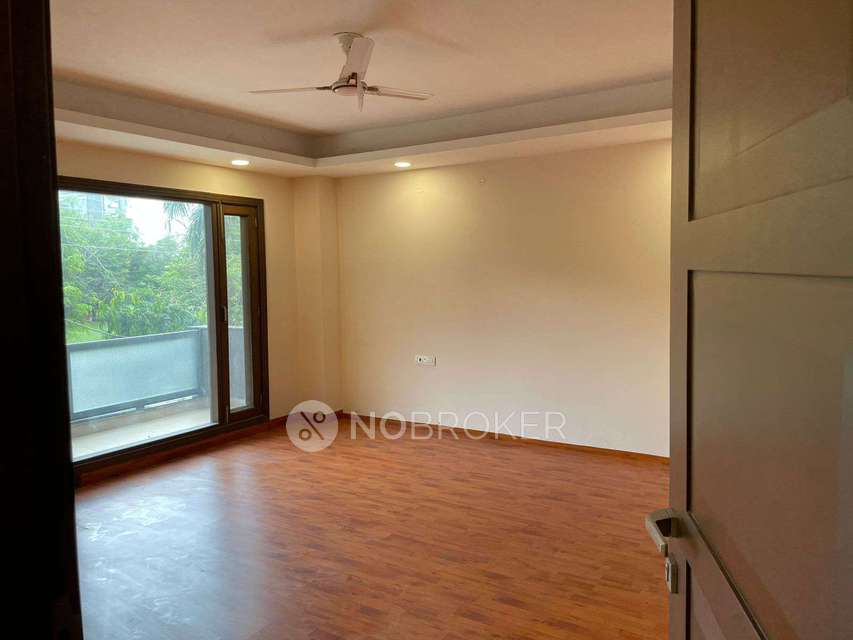4 BHK Flat For Sale  In Palam Vihar