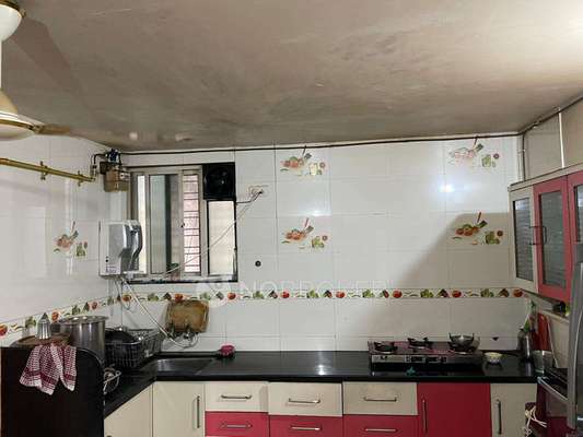 Single Room for Male In 3 BHK  In Kothrud