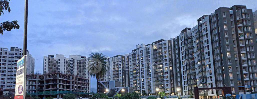 2 BHK Flat In Majestique Aqua for Rent  In Phursungi