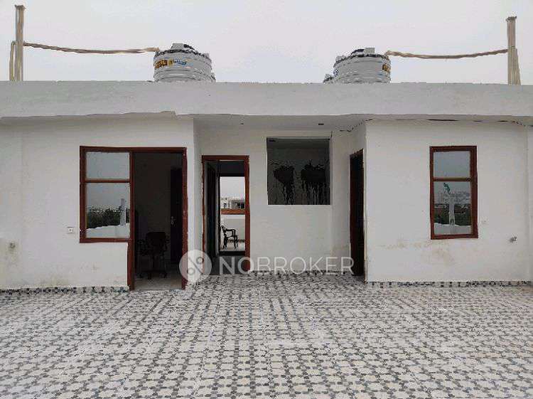3 BHK Flat In Sb For Sale  In Dwarka Sector-3, Dwarka
