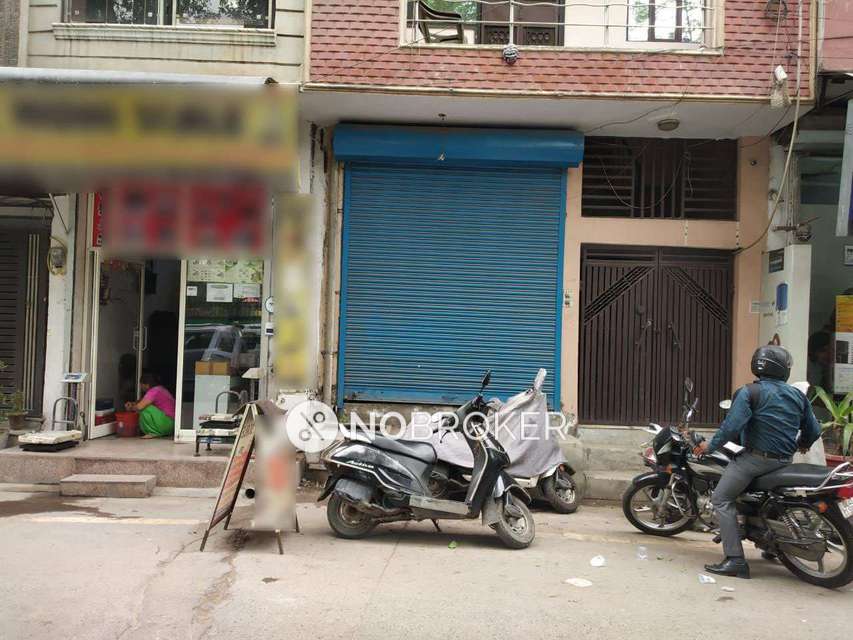Showroom in Hari Nagar, Delhi for Rent 