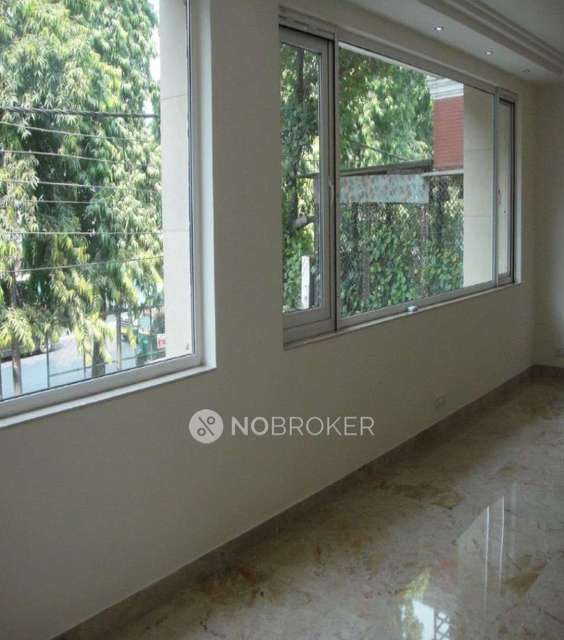 2 BHK Flat In A For Sale  In Panchsheel Park