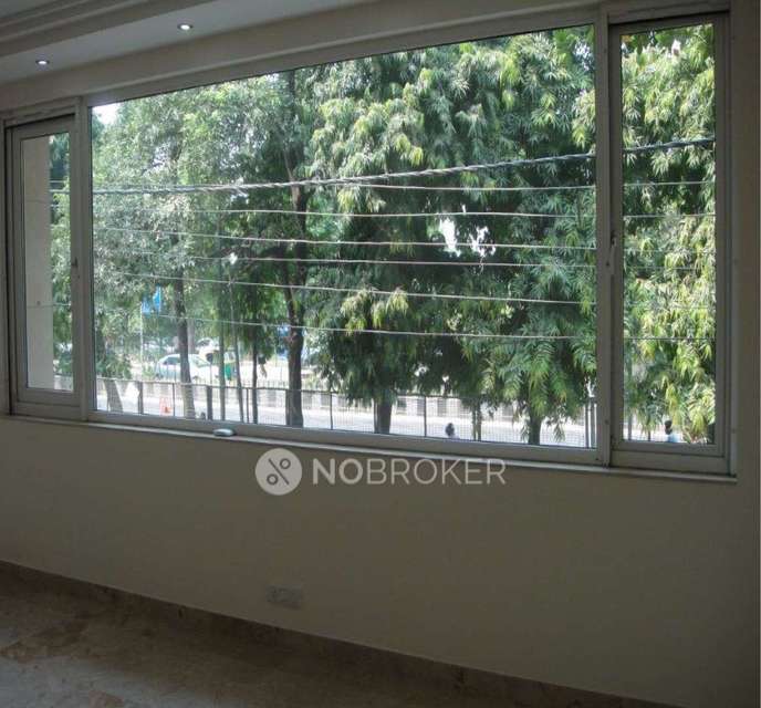 2 BHK Flat In A For Sale  In Panchsheel Park