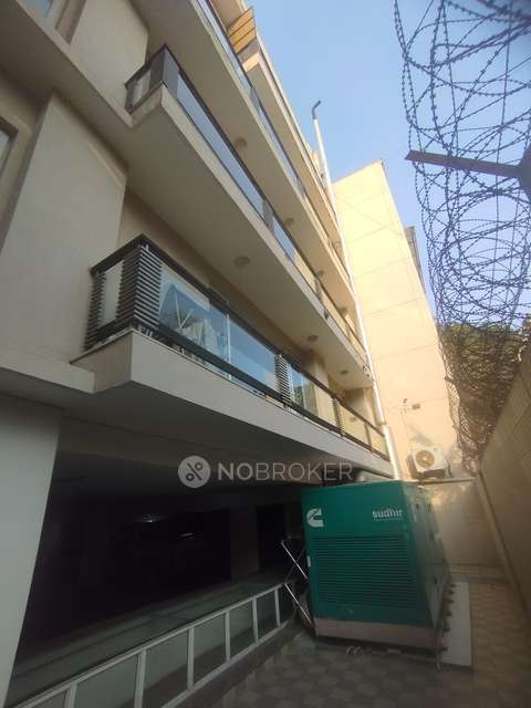 2 BHK Flat In A For Sale  In Panchsheel Park