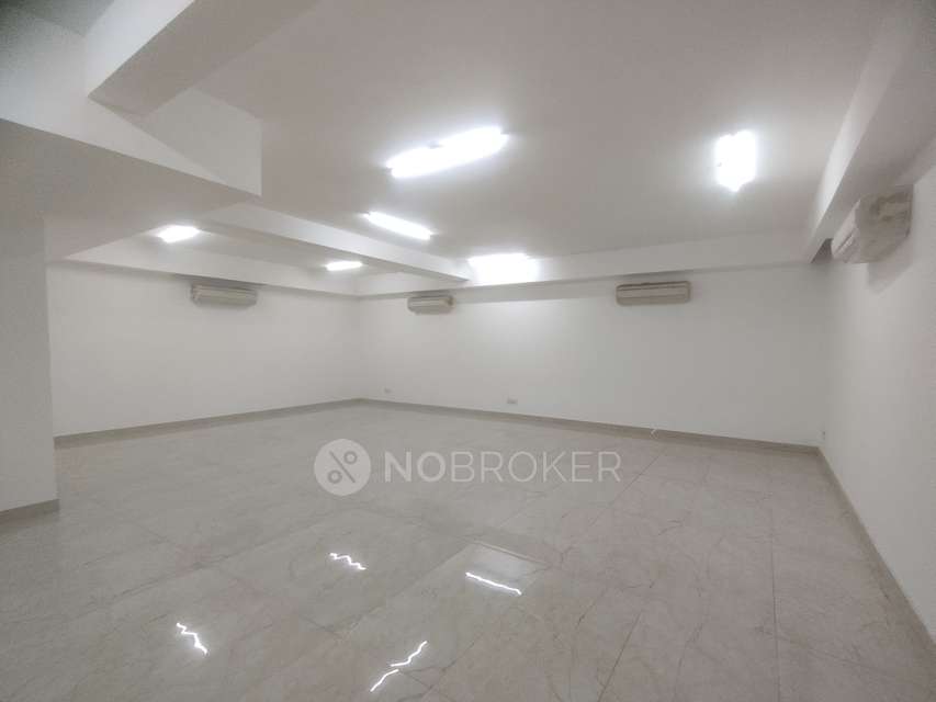 2 BHK Flat In A For Sale  In Panchsheel Park