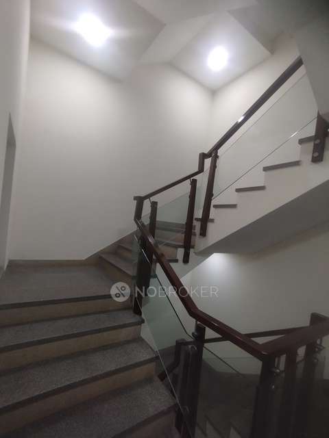 2 BHK Flat In A For Sale  In Panchsheel Park