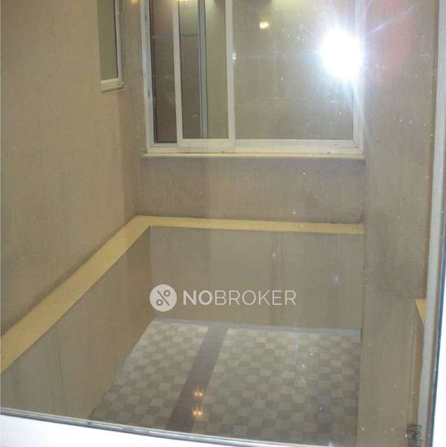 2 BHK Flat In A For Sale  In Panchsheel Park