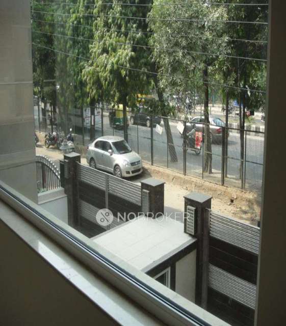 2 BHK Flat In A For Sale  In Panchsheel Park