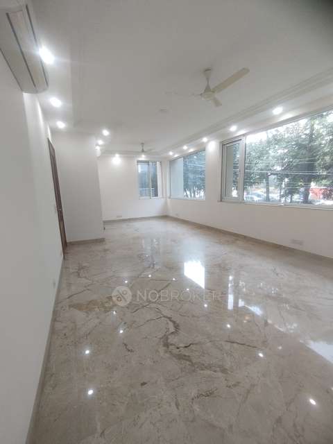 2 BHK Flat In A For Sale  In Panchsheel Park