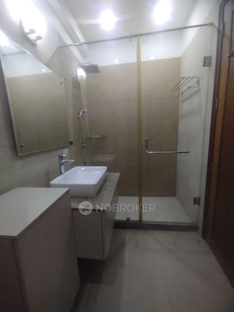 2 BHK Flat In A For Sale  In Panchsheel Park