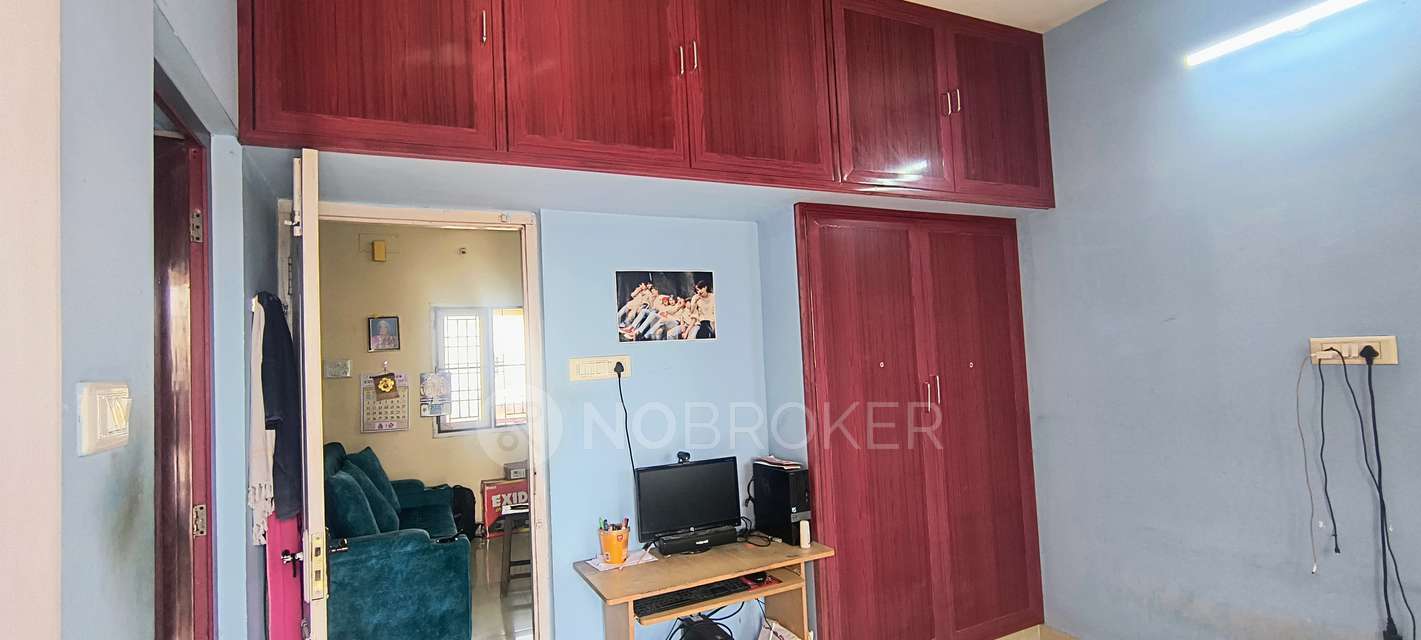 2 BHK Flat In Shanmuga Nivas Apartment   For Sale  In Kovilancheri