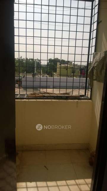 2 BHK Flat In Abhishek Apartments For Sale  In Alwal