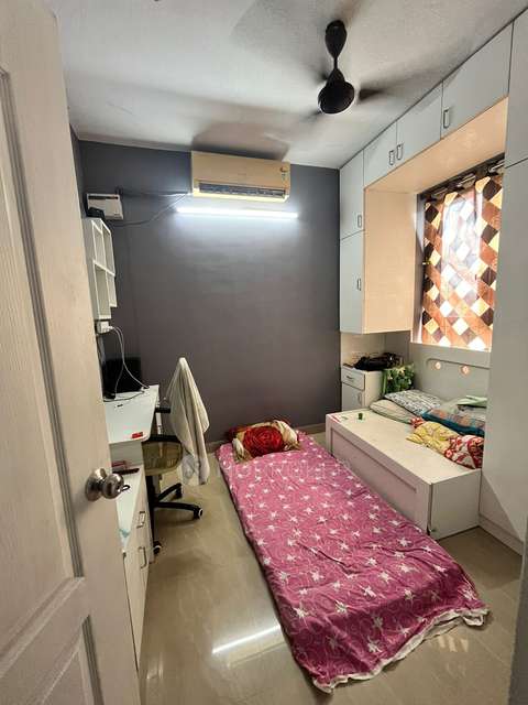 2 BHK Flat In Navins Hillview Avenue For Sale  In Irandankattalai