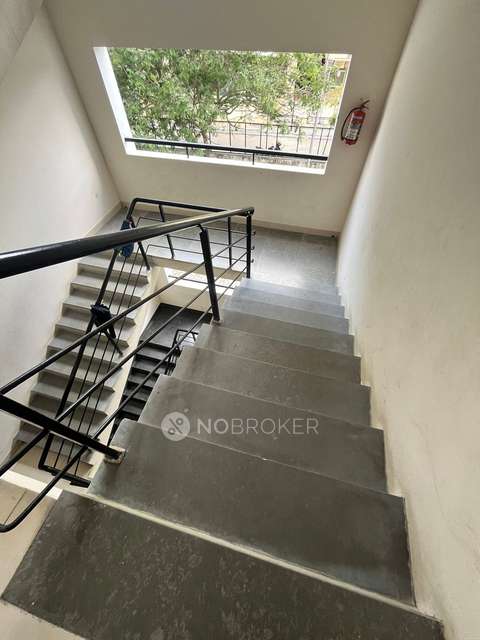 2 BHK Flat In Navins Hillview Avenue For Sale  In Irandankattalai