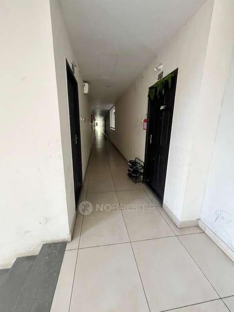 2 BHK Flat In Navins Hillview Avenue For Sale  In Irandankattalai