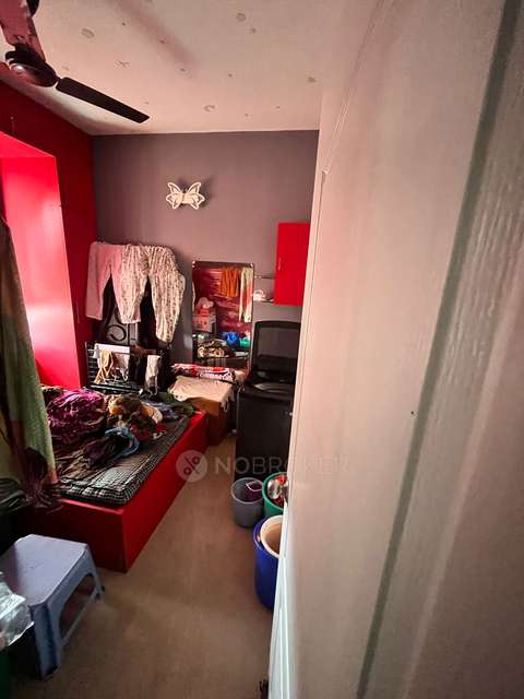 2 BHK Flat In Navins Hillview Avenue For Sale  In Irandankattalai