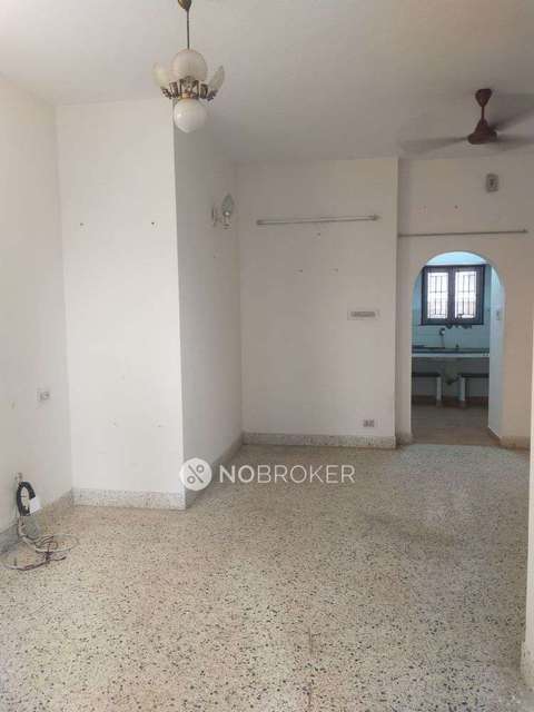 2 BHK Flat In Ramaniyam Lalitha, Thiruvanmiyur For Sale  In Valmiki