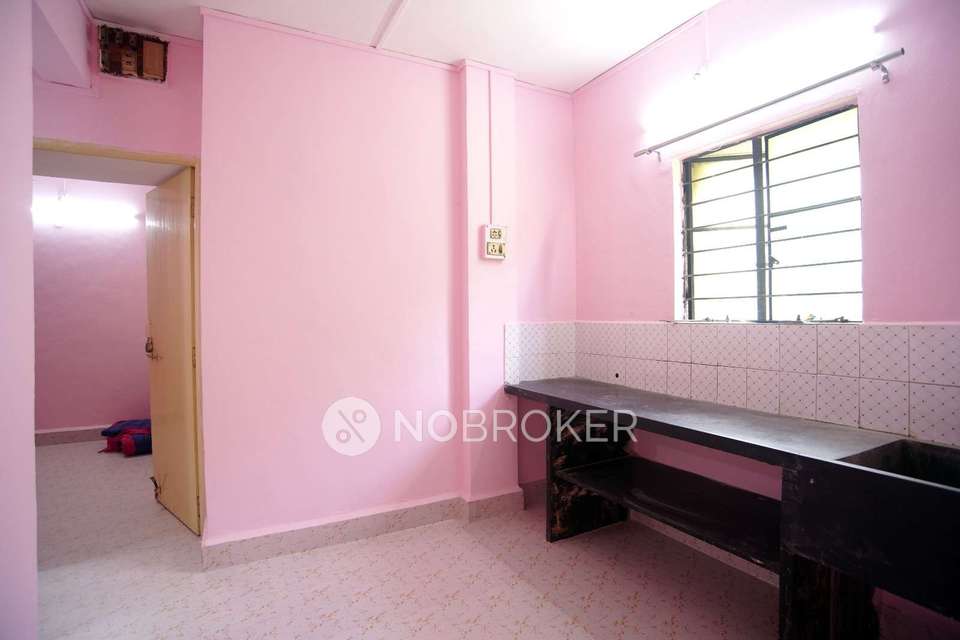 1 BHK Flat In Daulat Nagar Society for Rent  In Daulat Nagar
