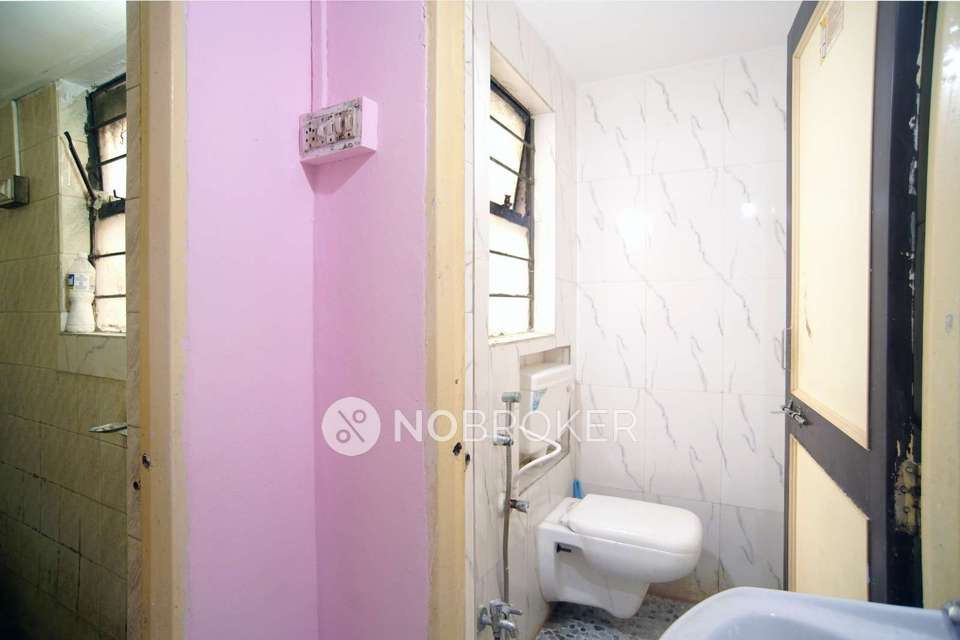 1 BHK Flat In Daulat Nagar Society for Rent  In Daulat Nagar