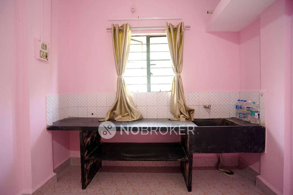 1 BHK Flat In Daulat Nagar Society for Rent  In Daulat Nagar
