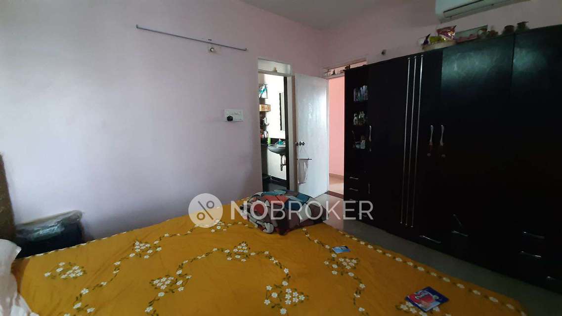 3 BHK Flat In M Vijay Spring Bloom For Sale  In Ghorpadi