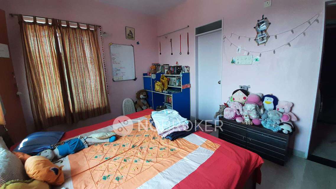 3 BHK Flat In M Vijay Spring Bloom For Sale  In Ghorpadi