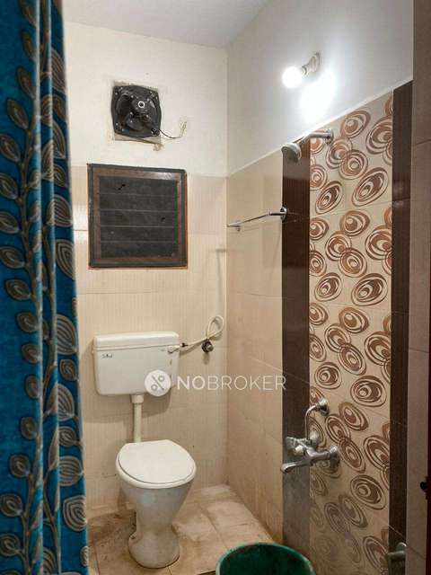 2 BHK Flat In Mangal Apartmetns For Sale  In Gkm Nagar