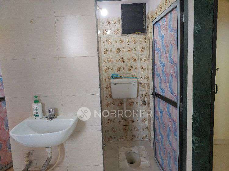 1 BHK Flat In Vastu Aakar  For Sale  In Belapur