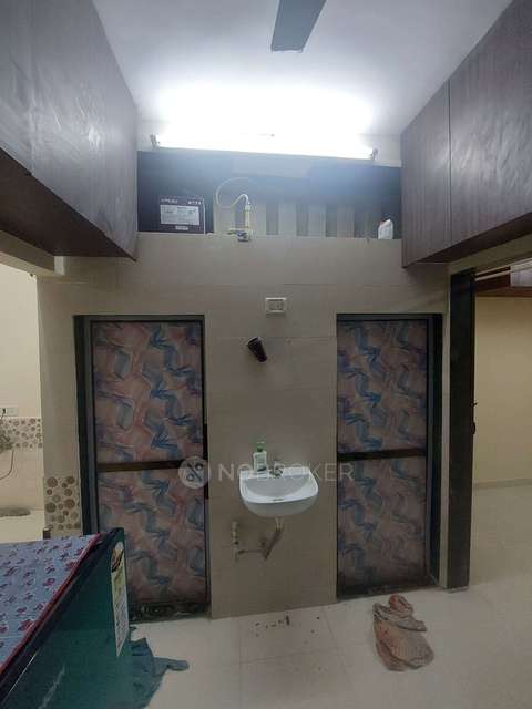 1 BHK Flat In Vastu Aakar  For Sale  In Belapur