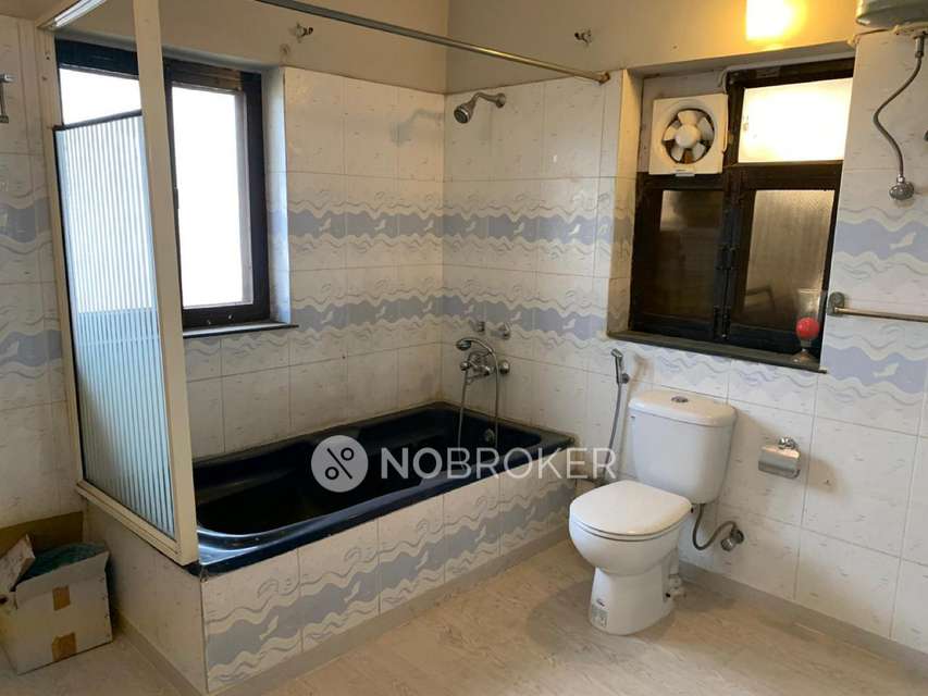 4+ BHK Flat In Vasant Kunj C3 For Sale  In Vasant Kunj