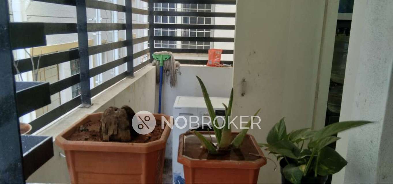 2 BHK Flat In Gr Shruthi Nivas For Sale  In Singasandra