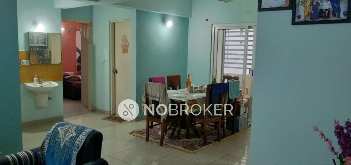 2 BHK Flat In Gr Shruthi Nivas For Sale  In Singasandra