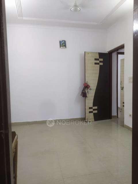 2 BHK Flat In Pankaj Apartment for Rent  In Maidan Garhi