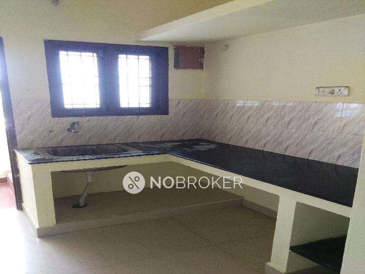 1 BHK Flat In Jps  For Sale  In Moolakalazhani