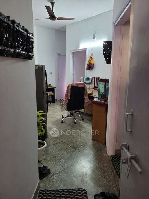 2 BHK Flat In Sai Apartment For Sale  In Sector 13, Rohini