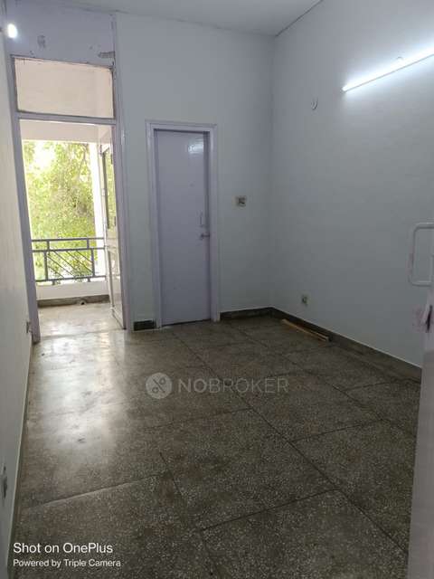 2 BHK Flat In Sai Apartment For Sale  In Sector 13, Rohini