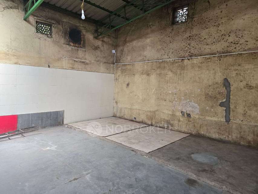 Godown/Warehouse in Someshwarpura, Bangalore for Rent 