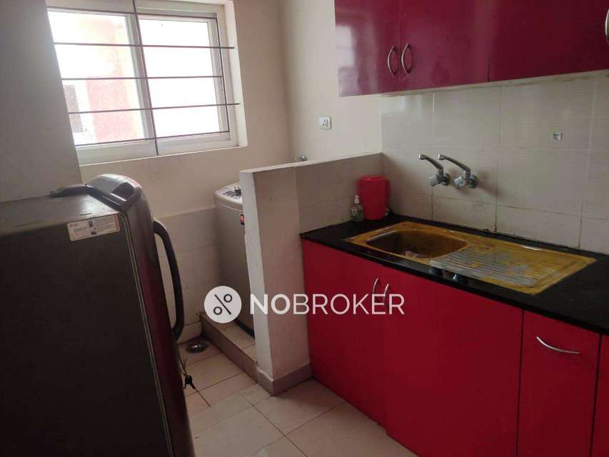 2 BHK Flat In Neelkamal Apartments For Sale  In Kazhipattur,