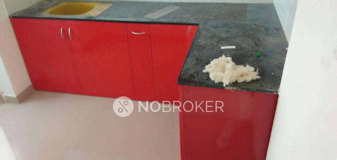 2 BHK Flat In Neelkamal Apartments For Sale  In Kazhipattur,