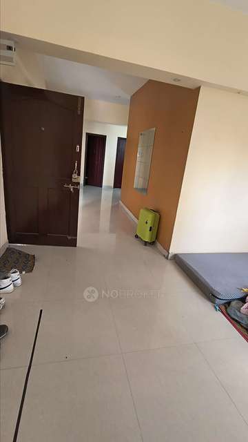 2 BHK Flat In Sri Sai Gayathri Towers For Sale  In Nanakramguda Gachhibowli