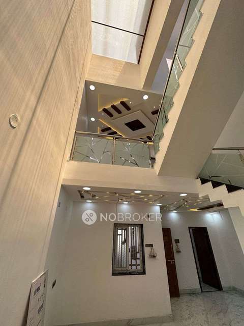 4 BHK House for Rent  In Avadi