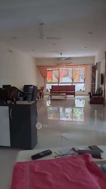 4 BHK Flat In Sairah Apartment For Sale  In Vile Parle East