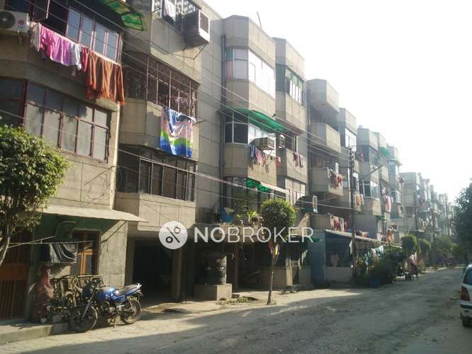 2 BHK Flat In Green View Apartment For Sale  In Vasundhara