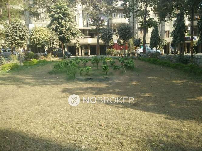 2 BHK Flat In Green View Apartment For Sale  In Vasundhara