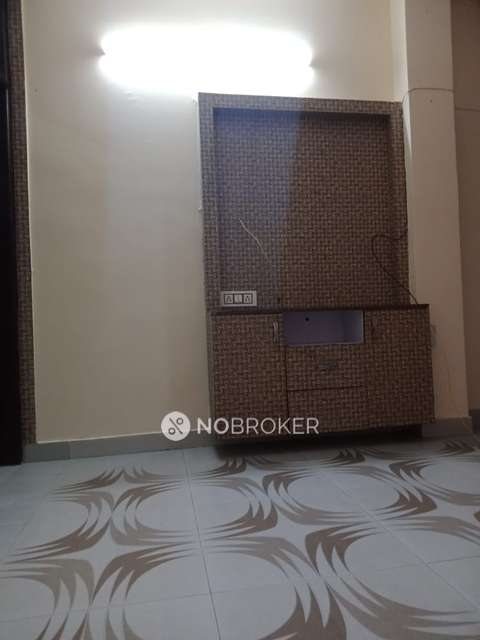 2 BHK Flat In Shri Sai Upvan Society For Sale  In  Sector 4