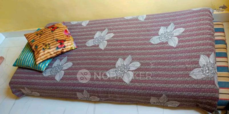 Single Room for Male In 1 BHK  In Versova Village