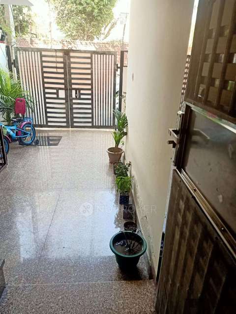 PG for Girls in Indirapuram