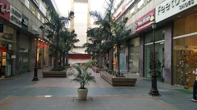 Shop in Sector 50, Gurgaon for Rent 