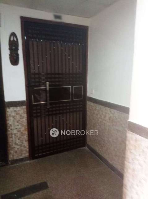 3 BHK Flat In Amrapali Sapphire For Sale  In Sector-45