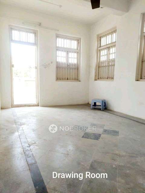 2 BHK Flat In Chaitanya Nivas For Sale  In Dadar